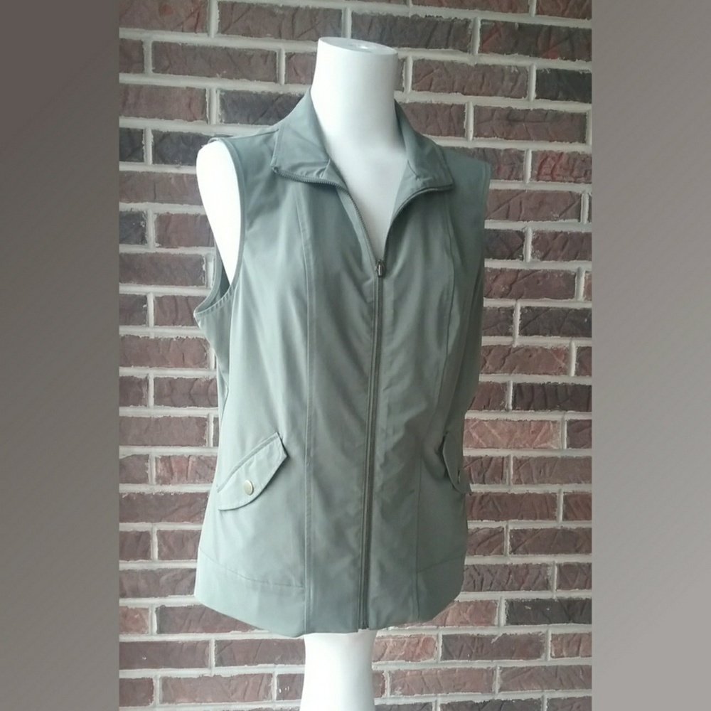 Additions by Chicos Size 1 Army Green Zip Up Vest